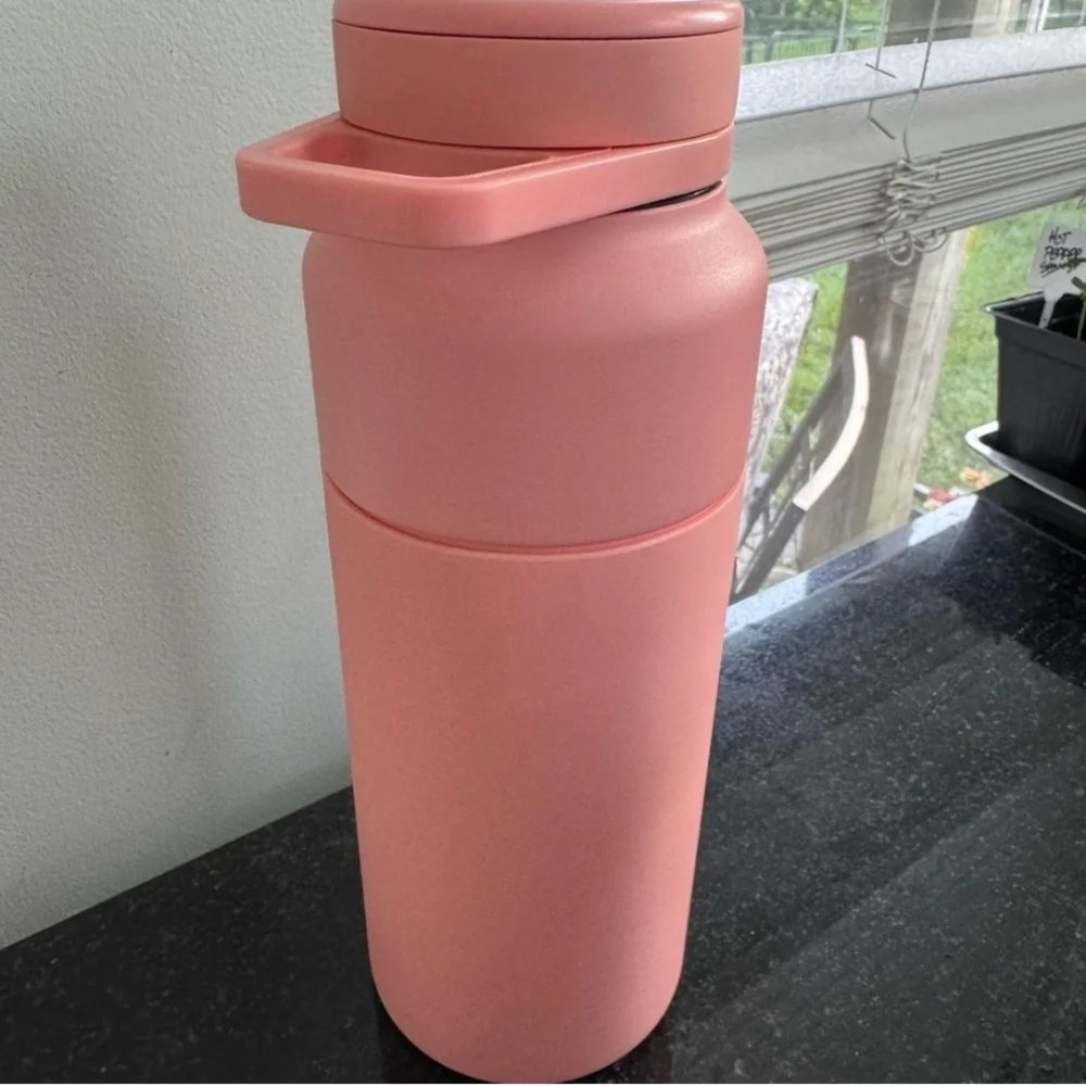 Brumate 35oz Guava - Picture 1 of 4